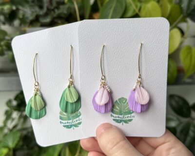 Cercei lungi, Dangly Petals, Monsteria