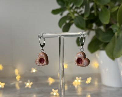 Cercei lungi, Lovely Cookies, Monsteria